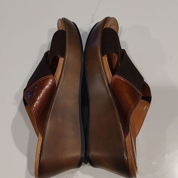 Dansko Brown Ava Wedge Slip On Cross Strap Comfort Sandals Size 38 - Picture 12 of 13